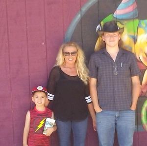 Meet your Posher, Deanna